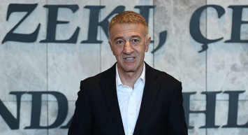 Trabzonspor ve Kulüpler Birliği Vakfı Başkanı Ahmet Ağaoğlu, TFF'nin yayın ihalesi konusunda nasıl bir izleyeceğini bilmediklerini açıkladı