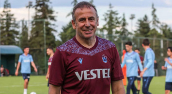 Trabzonspor'da Emrehan Gedikli performansıyla Abdullah Avcı'nın gözüne girdi!