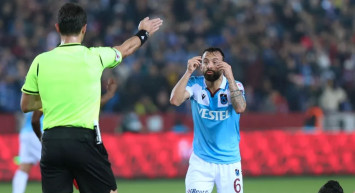 Trabzonspor'da Manolis Siopis, Kayserispor maçının ardından gözlerini Adana Demirspor karşılaşmasına çevirdiklerini söyledi