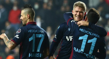 Trabzonsporlu Andreas Cornelius Danimarka'da Gündem Oldu!