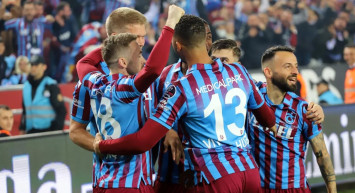 Trabzonspor'un Türkiye Kupası yarı final ikinci karşılaşmasında oynayacağı Kayserispor maçının kamp kadrosu belli oldu!