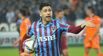 Trabzonspor'un Yıldızı Anastasios Bakasetas'tan Şampiyonluk Sözleri