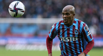 Trabzonspor'un yıldızı Anthony Nwakaeme, transfer iddiaları hakkında konuştu! Trabzonspor dışında bir kulüple görüşmediğini söyledi