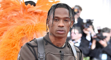 Travis Scott kimdir, nereli ve kaç yaşında? Travis Scott Türkiye’ye mi geliyor, konser mi verecek? Travis Scott hayatı ve biyografisi