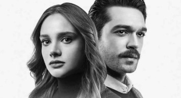 TRT Kara Tahta dizisi devam edecek mi? Kara Tahta final mi yapacak, yeni sezonda devam eder mi? Kara Tahta dizisi devam kararı aldı