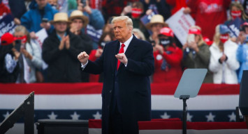 Trump: Lübnan ile İsrail Arasında 10 Günlük Ateşkes Anlaşması Sağlandı