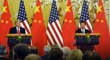 Trump ve Şi Pekin’de Kritik Zirvede Buluştu