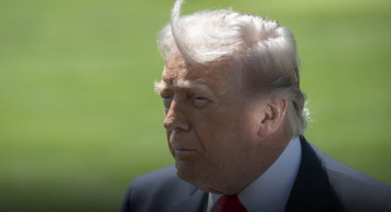 Trump'tan AB'ye Ticaret Anlaşması Yükümlülüklerini Yerine Getirmesi İçin 4 Temmuz'a Kadar Müddet
