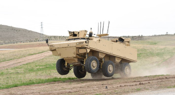 TSK’nın envanterine yeni araç: Mayın korumalı PARS törenle teslim edildi