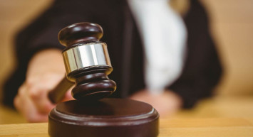 Tüm boşanacakları ilgilendiriyor: Yargıtay’dan emsal nafaka kararı