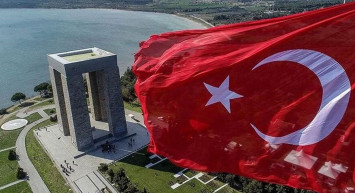 Türk halkının şanlı zaferinin anlatıldığı 18 Mart'a özel "Gelibolu Gazetesi" yayımlandı!