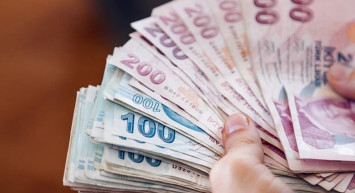 Türk-İş’in 9 bin TL’lik teklifi sonrası gözler Başkan Erdoğan’a çevrildi: 2023 asgari ücret ne kadar olacak?