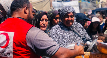 Türk Kızılay, Gazze'deki Mağdurlara Umut Olmaya Devam Ediyor