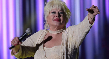 Türk sanat müziğinin efsanevi ismi Muazzez Abacı'dan kahreden haber geldi!