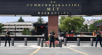 Türkiye aleyhinde propaganda yapıyorlardı: MİT’ten 3 Fransız casusa operasyon