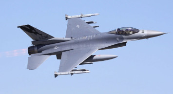 Türkiye F-16'lar için sıra beklemek istemiyor!