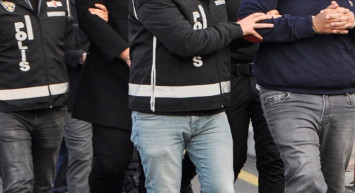 Türkiye genelinde ‘Mercek-16’ operasyonu: Yüzlerce silah ele geçirildi