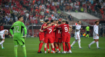 Türkiye Samsun’da liderliğe uçtu: Milliler Galler’i devirdi