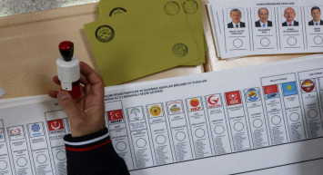 Türkiye seçimleri dünya manşetlerini süsledi: The Economist’ten geri adım