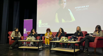 Türkiye şehitlerine ağlarken yeni görüntüyle şok oldu! Milletvekili’nden terör propagandası