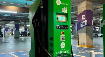 Türkiye’de ve elektrikli araç şarj istasyonu sektöründe bir ilk!