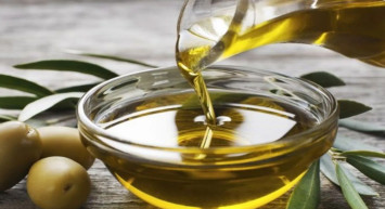 Türkiye'de zeytinyağında yok yılından var yılına stok fazlasıyla giriş!