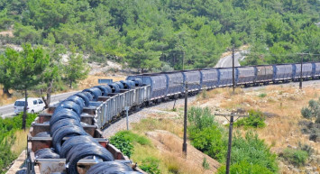 Türkiye’den devrim niteliğinde hamle: Körfez ülkelerine demiryolu ile gidilecek