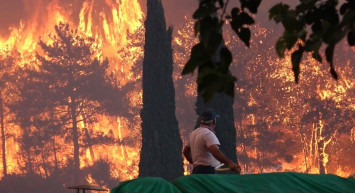 Türkiye'nin Ciğerini Yakan Orman Yangınlarına Dair Saati Saatine Son Durum