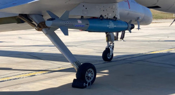 Türkiye’nin Gözde’si ilk atışını yaptı: AKINCI SİHA tam isabetle vurdu