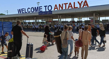 Türkiye’nin turizminde Rusların tahtı sallanıyor!