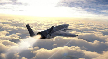 Türkiye’nin yeni teknoloji hamlesi: Jet motorlu Anka-3 görücüye çıktı