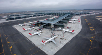 Uçağın iniş takımları açılmadı: İstanbul Havalimanı’na acil iniş yaptı