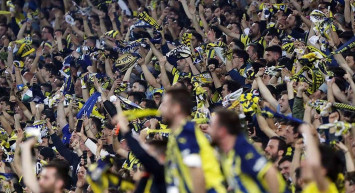UEFA'dan Fenerbahçe'ye ceza geldi: Sarı Lacivertli taraftarlardan yoksun olacak