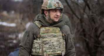 Ukrayna Devlet Başkanı Vladimir Zelenskiy'den flaş sözler: "Rusya topyekün saldırıyor"