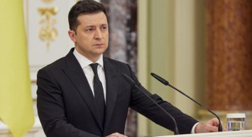 Ukrayna Devlet Başkanı Zelenski, iki ülke arasında İngiltere, ABD, İtalya ve Türkiye'nin garantör olmaya hazır olduklarını açıkladı