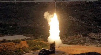 Ukrayna'ya verilen en büyük destek: AB ülkesi Ukrayna'ya S-300 gönderiyor