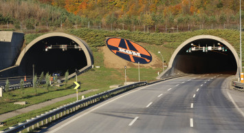 Ulaştırma Bakanlığı açıkladı! Bolu Dağı tüneli kullanıma açıldı