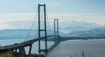 Ulaştırma ve Altyapı Bakanı Adil Karaismailoğlu açıkladı: Osmangazi Köprüsü rekor kırıyor! Yıllık garanti geçişi karşıladı!