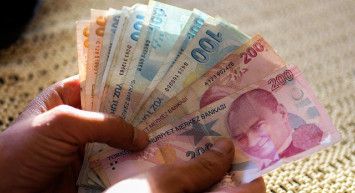 Üniversite öğrencilerine kötü haber! Harç ücretlerine zam geldi