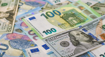 Ünlü ekonomistten dolar uyarısı: Dolar ve euro kaç TL 16 Mayıs 2024?