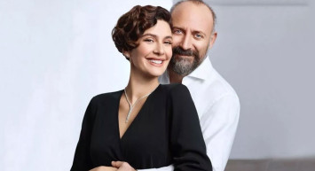 Ünlü Oyuncu Bergüzar Korel ve Eşi Halit Ergenç Ülkeyi Terk Edip Londra’ya Yerleşmeye Karar Verdi