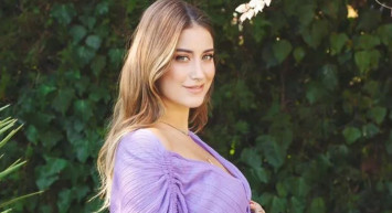 Ünlü oyuncu Hazal Kaya bir çocuk daha istediğini söyleyerek oğlu Fikret Ali'ye kardeş ışığını yaktı