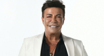 Ünlü şarkıcı Fatih Ürek filtreyi abartınca sosyal medyada dalga konusu oldu