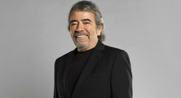 Usta oyuncu Selçuk Yöntem’den yıllar sonra Kenan Işık itirafı geldi: Bunu ondan başkası sunamaz!