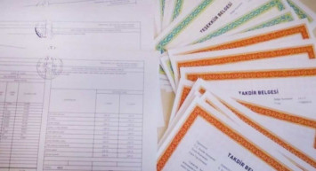 Uyarı ve kınama gibi disiplin cezası alan öğrenciler takdir, teşekkür belgesi alabilirler mi?