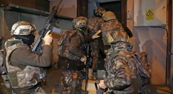 Uyuşturucu ticaretine büyük darbe: 4 suç örgütü çökertildi