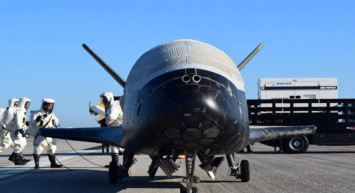 Uzayda 2.5 yıl geçirdi: Rekor kırarak yeryüzüne indi