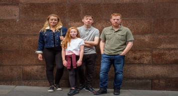 Üzgünüz, Size Ulaşamadık film konusu ve oyuncuları