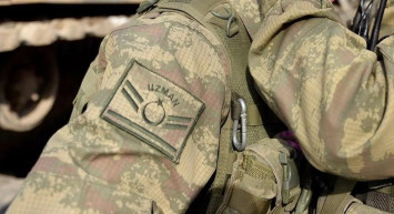 Uzman çavuş aracında 63 kilo uyuşturucu ile yakalandı