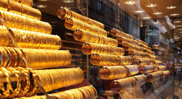 Uzman isimden yatırımcılara kritik uyarı! O tarihi işaret etti